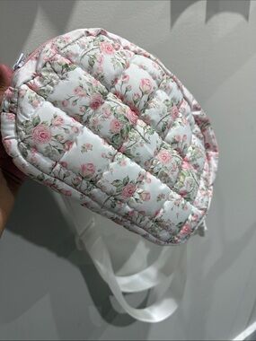 Nwt Refuge Floral Quilted Fanny Pack Zipper Adjustable